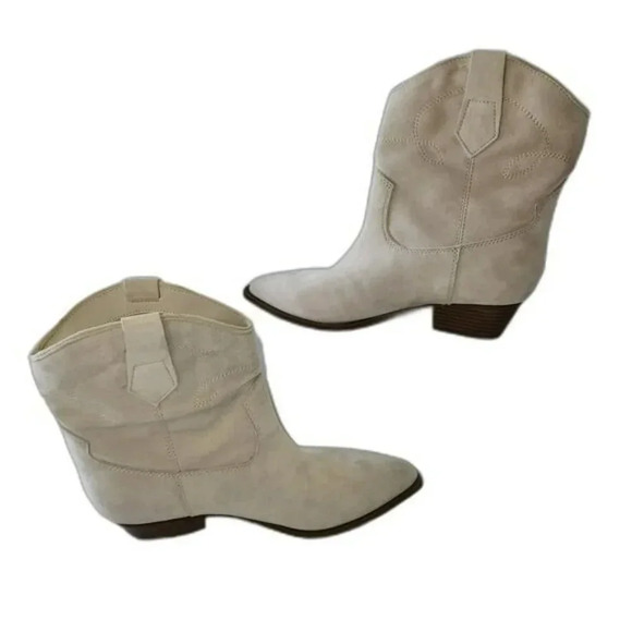Marc Fisher Nonie Cowboy Bootie Size 8M NWOT - Picture 5 of 13